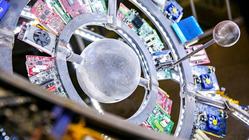 研发外包团队与自建团队：性能与成本的权衡之道